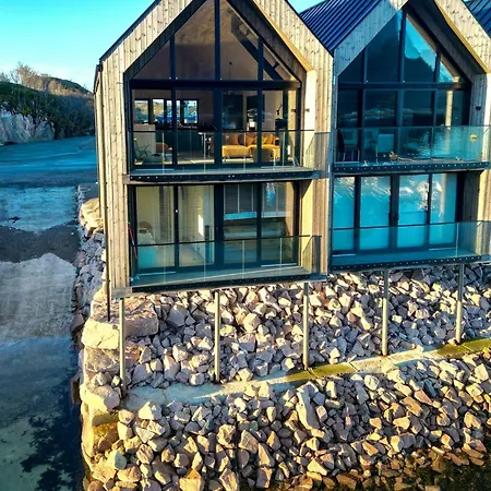 Waterfront House With Panoramic Views In